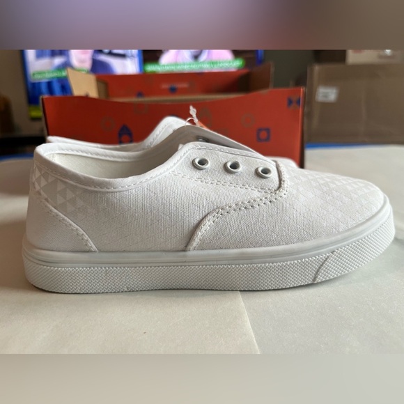 NWT Compries ROBIN WHITE shoes - Picture 12 of 13